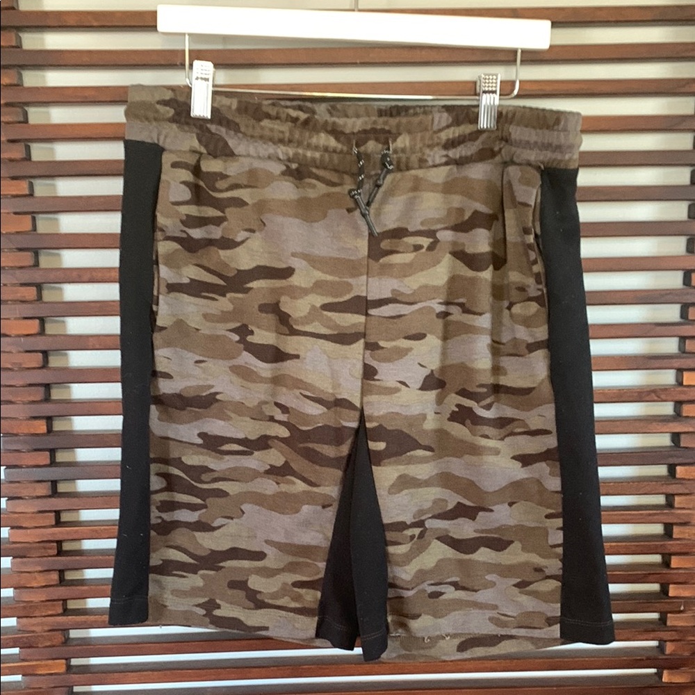 Camouflage Print Shorts with Black Side Panels
